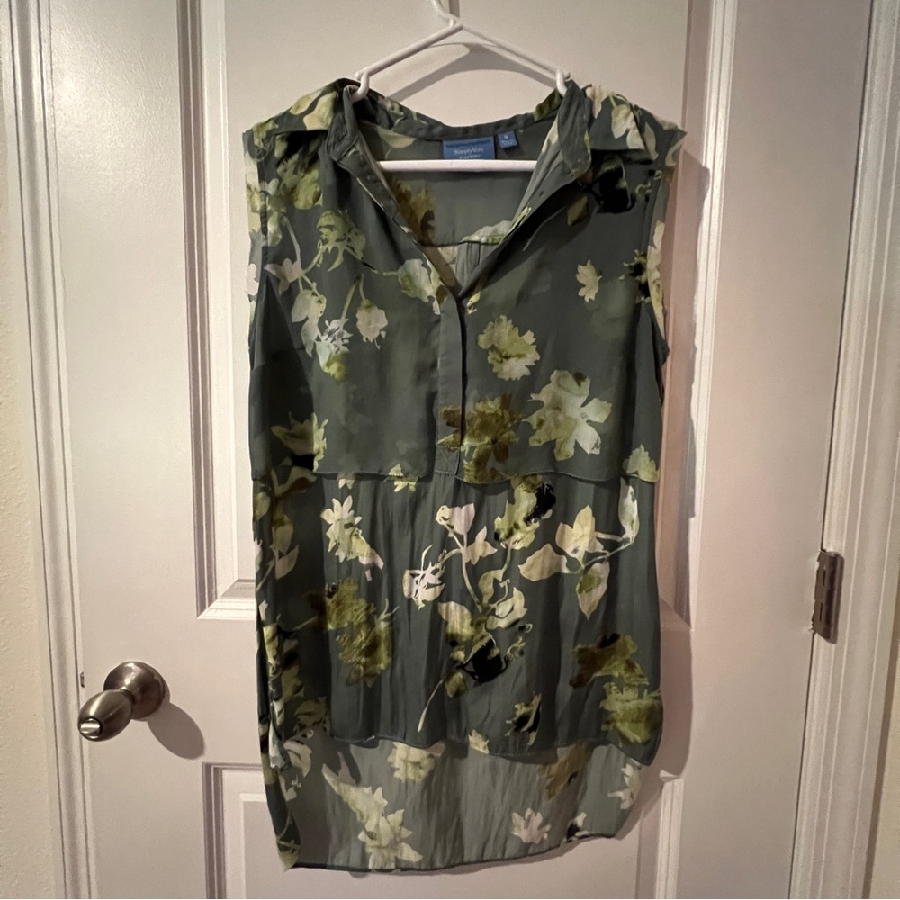 Women’s blouse